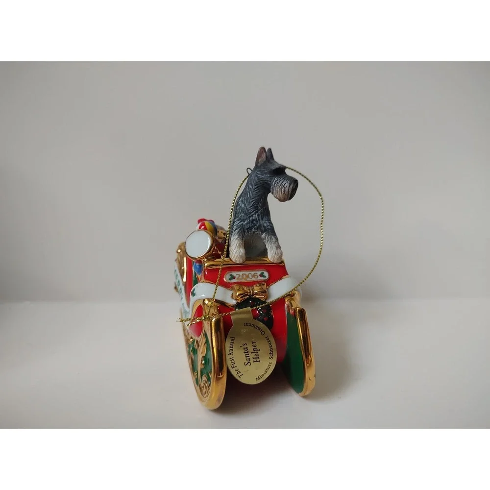 Danbury Mint Christmas ornament Schnauzer dog in‎ sleigh 2006